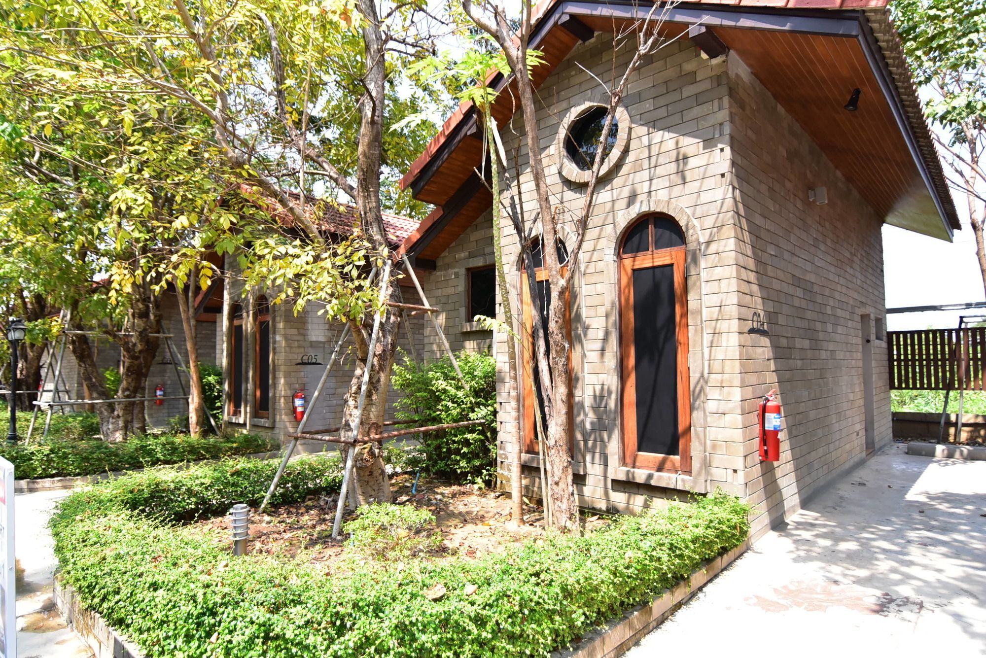 נאקהון סאוואן Fantasy Resort מראה חיצוני תמונה